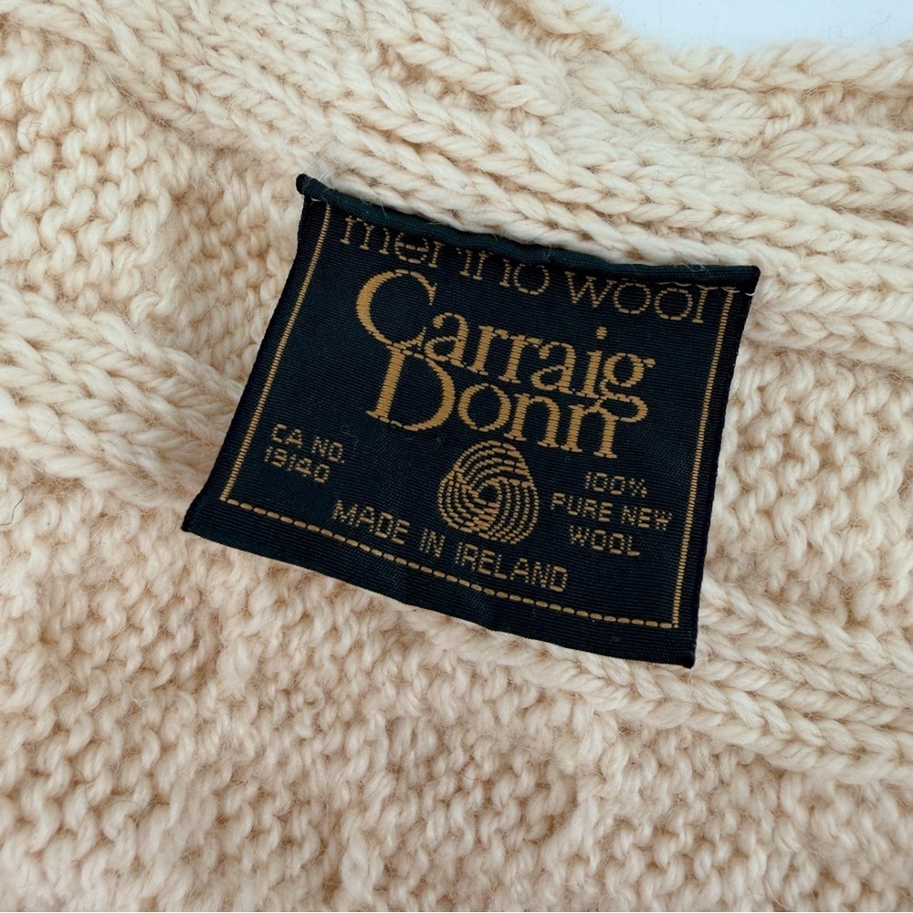 Carriag Donn Ireland Merino Wool Shawl Fisherman Cable Sweater - Picture 3 of 4